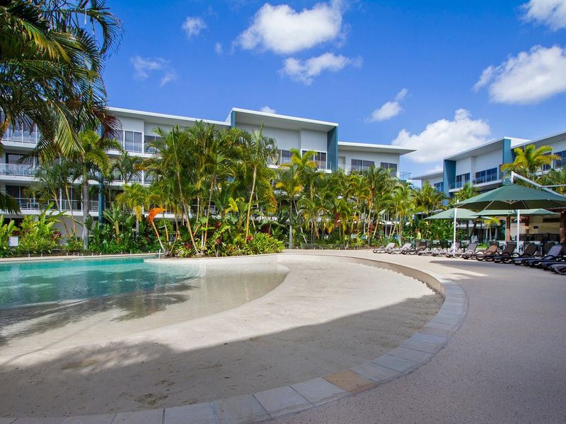 1318 / 2 Activa Way, Hope Island