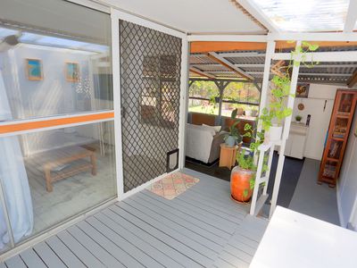 402 / 760 Scenic Highway, Kinka Beach