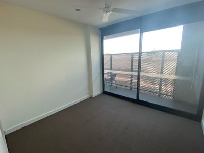 104 / 432 Geelong Road, Footscray