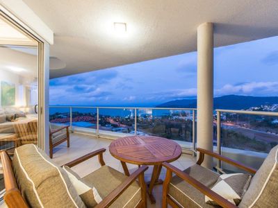 24 / 18 Seaview Drive, Airlie Beach