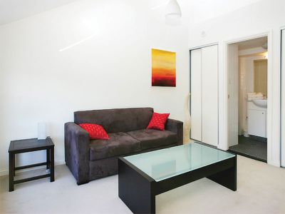 551 / 6 Cowper Wharf Road, Woolloomooloo