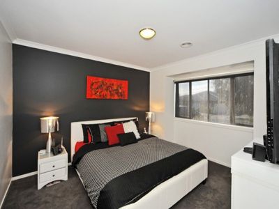 17 O'Neill Court, Epsom