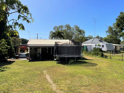 8 Aplin Street, Charters Towers City