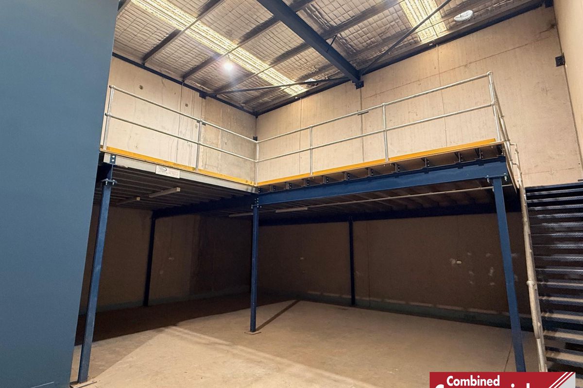 13 / 15 McPherson Road, Smeaton Grange