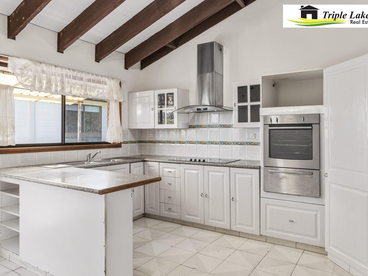 1 Apanie Close, Summerland Point