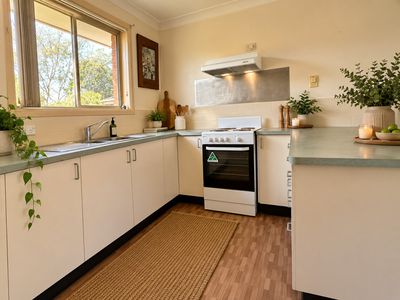 5 / 28 LAGOON STREET, Goulburn