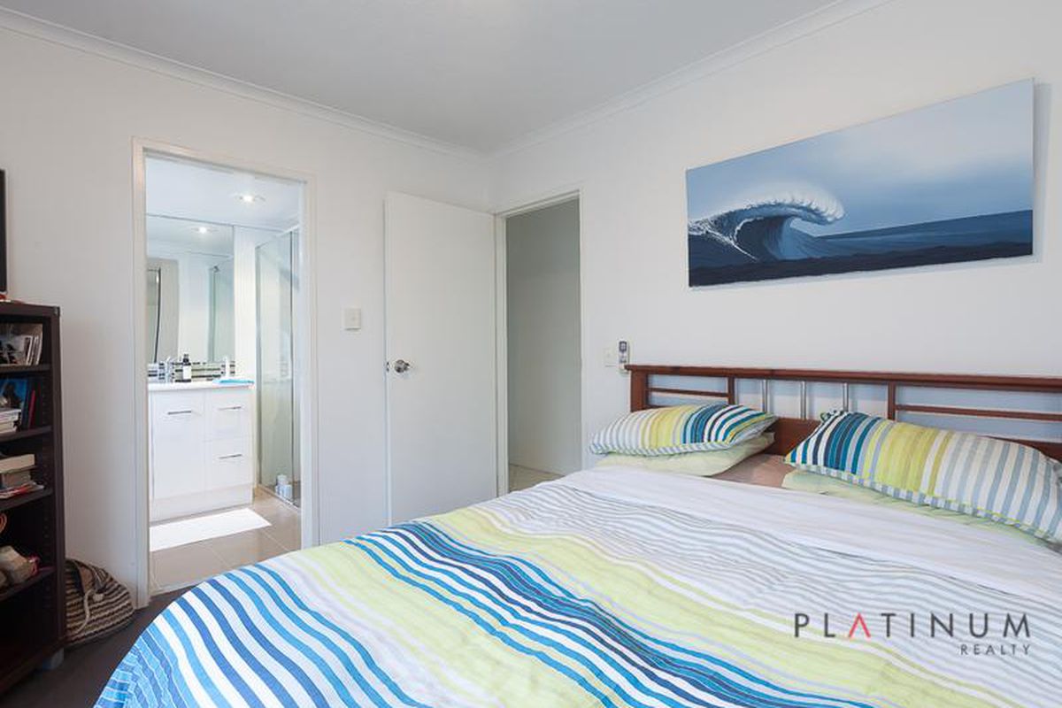 2 / 2269-2271 Gold Coast Highway, Mermaid Beach