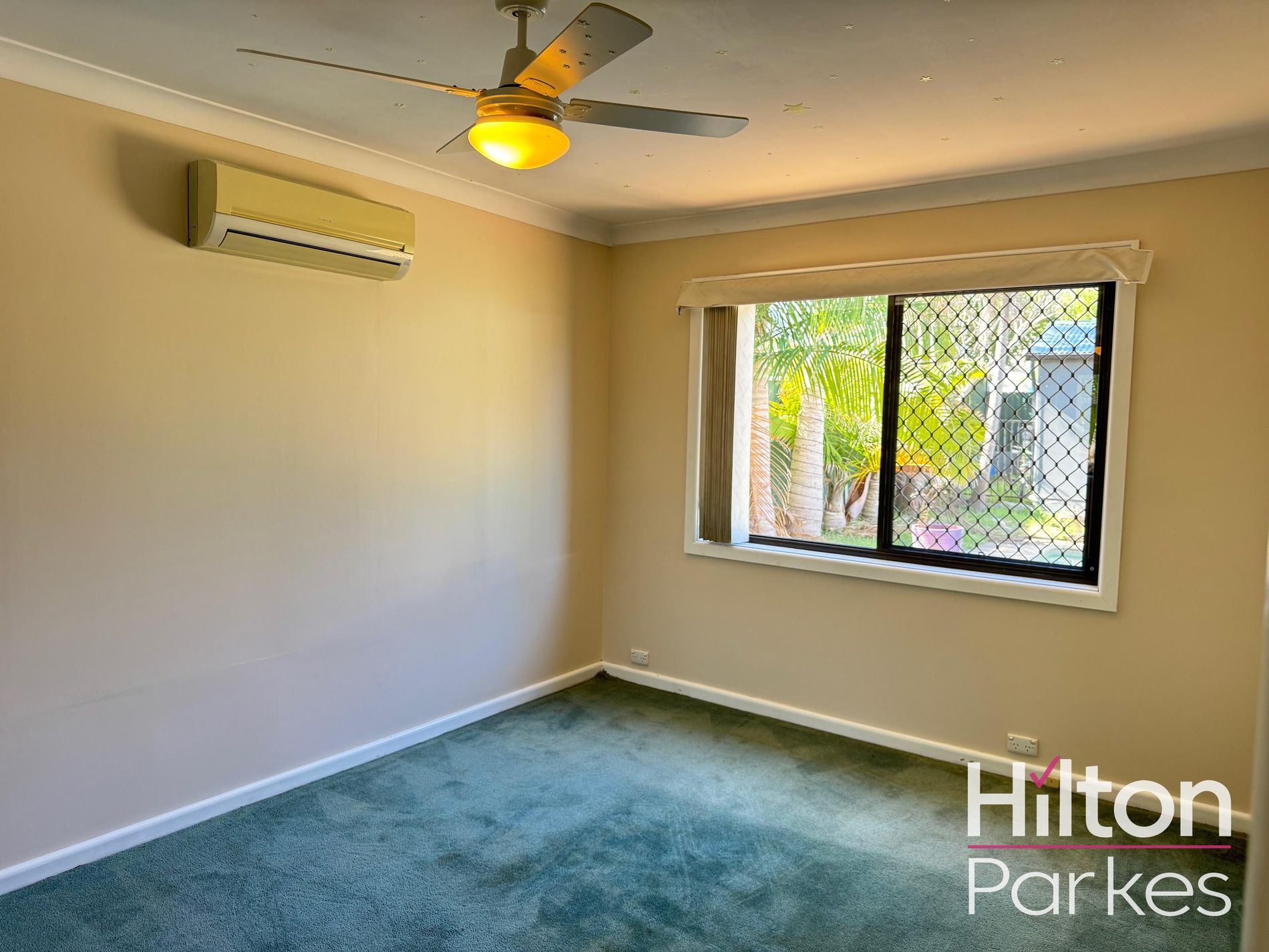12 Bulolo Drive, Whalan