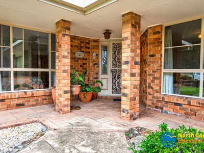 8 Binya Place, Ocean Shores