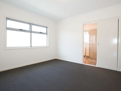 2 / 16 Andrews Street, Spotswood