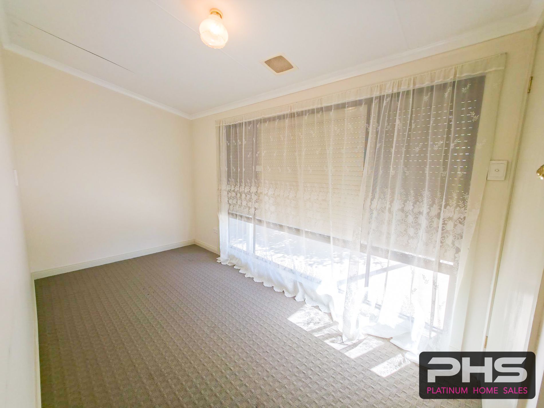 12 Muir Avenue, Kerang