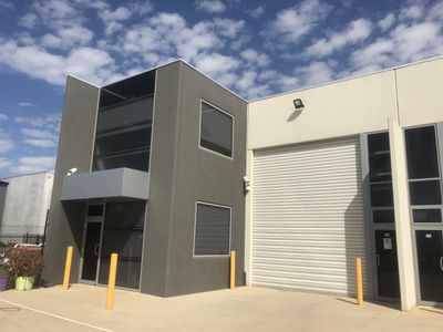 1 / 76 Riverside Ave, Werribee