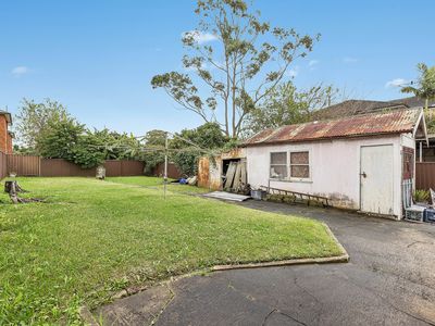 33 Dennis Street, Lakemba