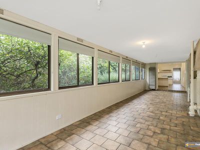 30 Valley Fair Drive, Narre Warren