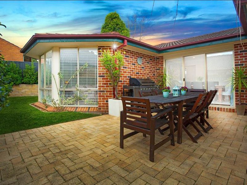 11 Peach Gardens, Glenwood