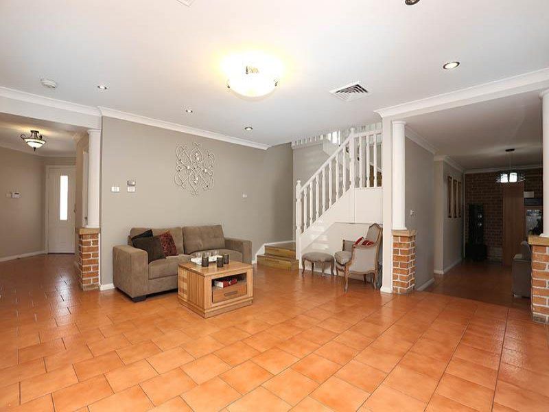 1 Marina Cres, Cecil Hills