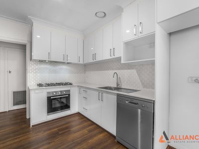 44 ANGUS STREET, Hadfield