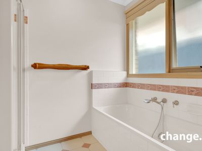 13 Bardsley Court, Narre Warren