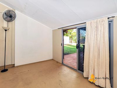 36 Moulden Terrace, Moulden