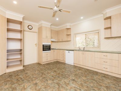 88 Parraweena Road, Coomealla
