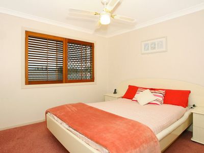 39 Glenwater Crescent, Helensvale