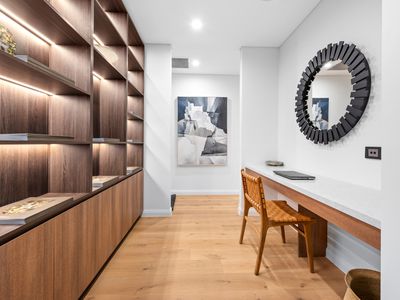 12 Rothschild Avenue, Rosebery