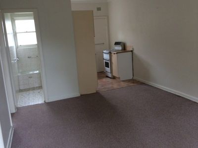 2 / 173 Kanahooka Road, Kanahooka