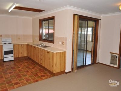 91 Myall Street, Dubbo