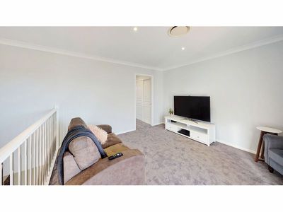 19 Lakeside Circuit, Dubbo