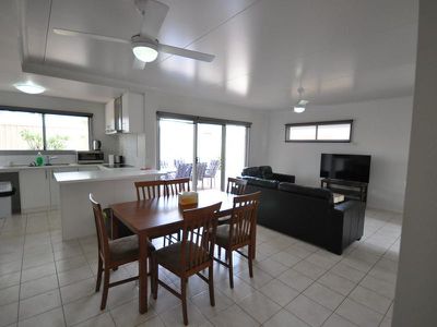 16 Mullamulla Street, Newman