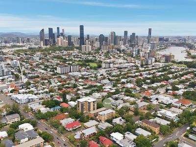 6 / 9 Lomond terrace, East Brisbane