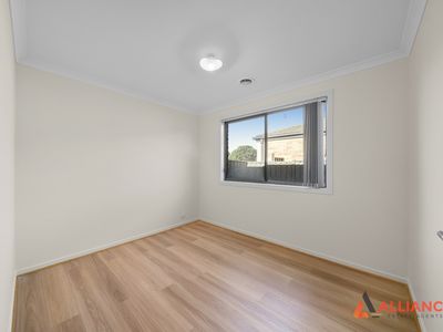 38 Howard Place, Deer Park