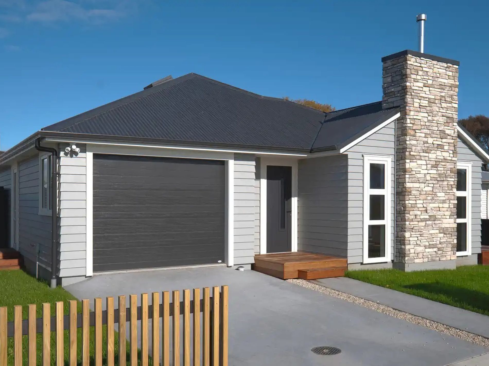 1/70 Thompson Street, Leamington