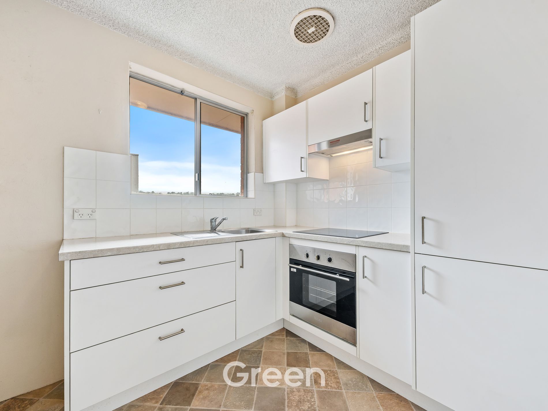 19 / 8-10 Station Street, West Ryde