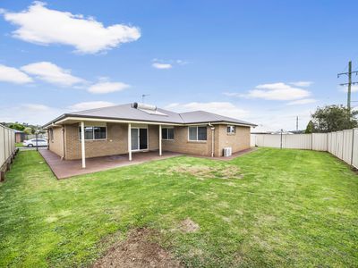 7 Grandslam Street, Glenvale