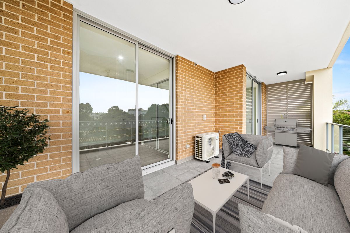 207 / 22 Courallie Avenue, Homebush West