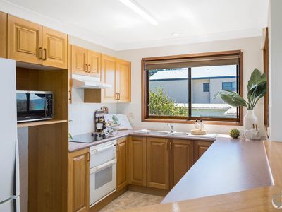 29 Dalmeny Drive, Kianga
