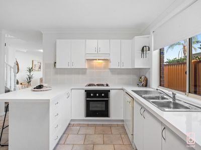 1 / 113 Main Road, Toukley