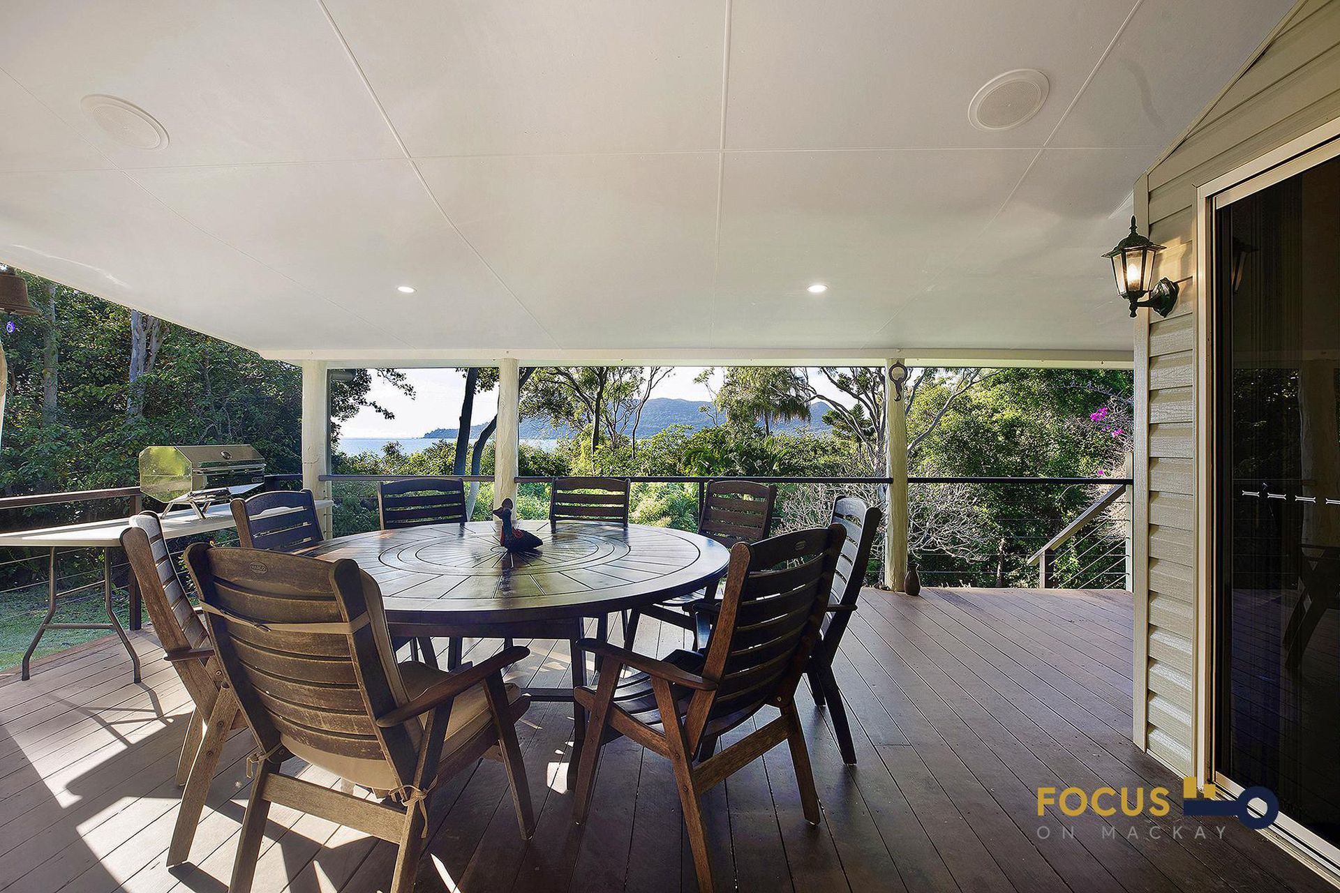 9 Ward Esplanade, Ball Bay