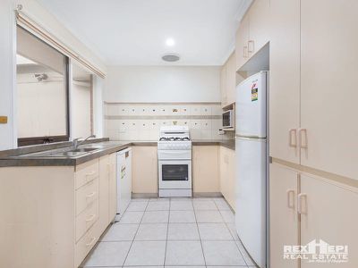 3 Hazelwood Avenue, Cranbourne North