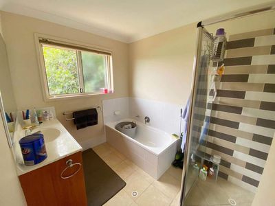 9 / 11 PYRANEES STREET, Calamvale