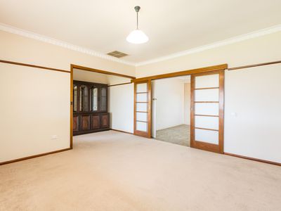 88 Parraweena Road, Coomealla