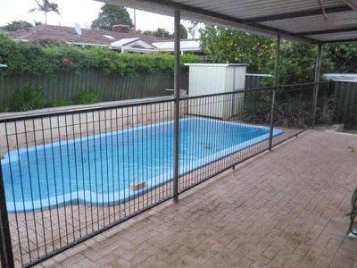 15 Ratcliffe Road, Booragoon