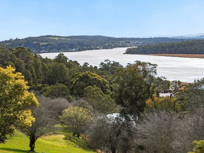 56 Bradys Lookout Road, Rosevears
