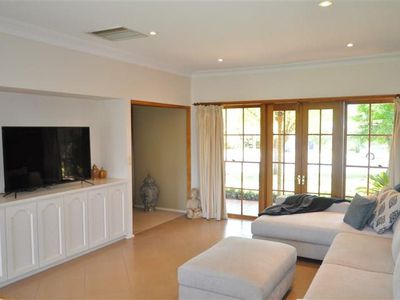 14 McDonnell Street, Forbes