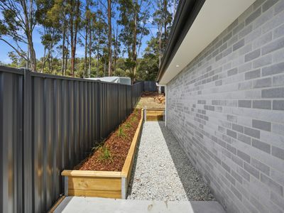 2 / 67 Parkfield Drive, Youngtown