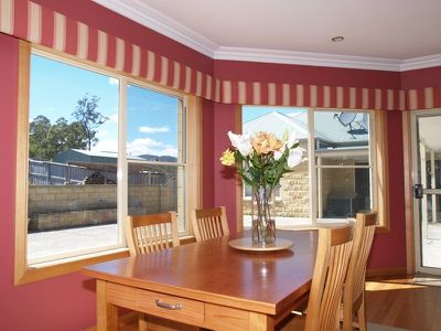 11 Twin Rivers Lane, Grove
