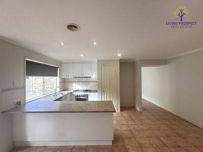 12 Sorrento Avenue, Point Cook