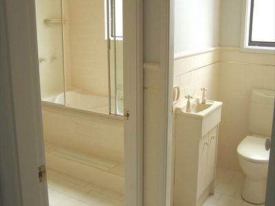 1 / 58 Cuthbert Drive, Mount Warrigal