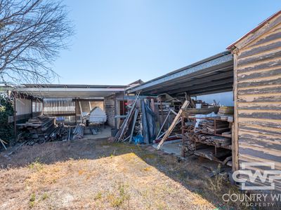 84 Grovers Lane, Glen Innes